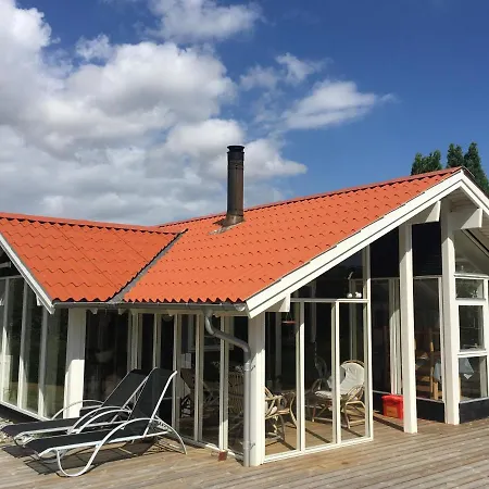 Two-bedroom For 6 In Vemmingbund