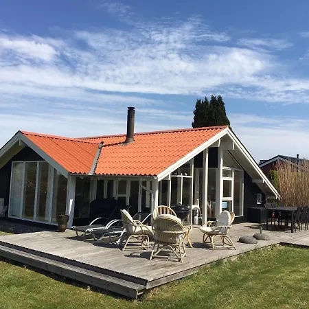Two-bedroom For 6 In Vemmingbund Holiday home Broager